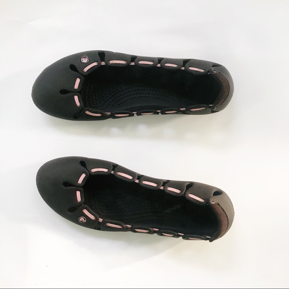 Crocs brown flat with pink ribbon size 8 W